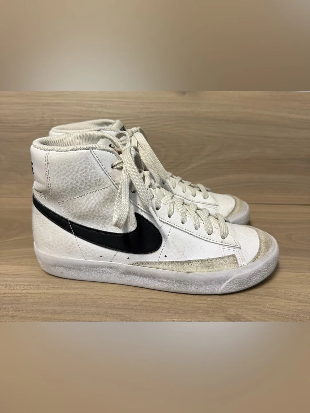 Nike Shoes Kids 5.5Y White Blazer Mid 77 DA4086-100 High Top Suede Trim Classic